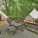 Glamping Lawica- Splywy Przelomem Bardzkim Luxuszelt
