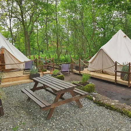 Glamping Lawica- Splywy Przelomem Bardzkim Роскошный шатер