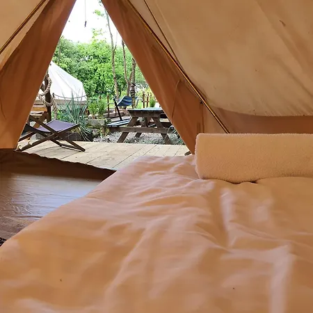 Glamping Lawica- Splywy Przelomem Bardzkim