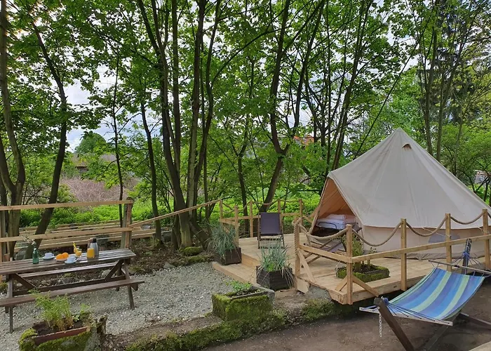 Tente de luxe Glamping Lawica- Splywy Przelomem Bardzkim